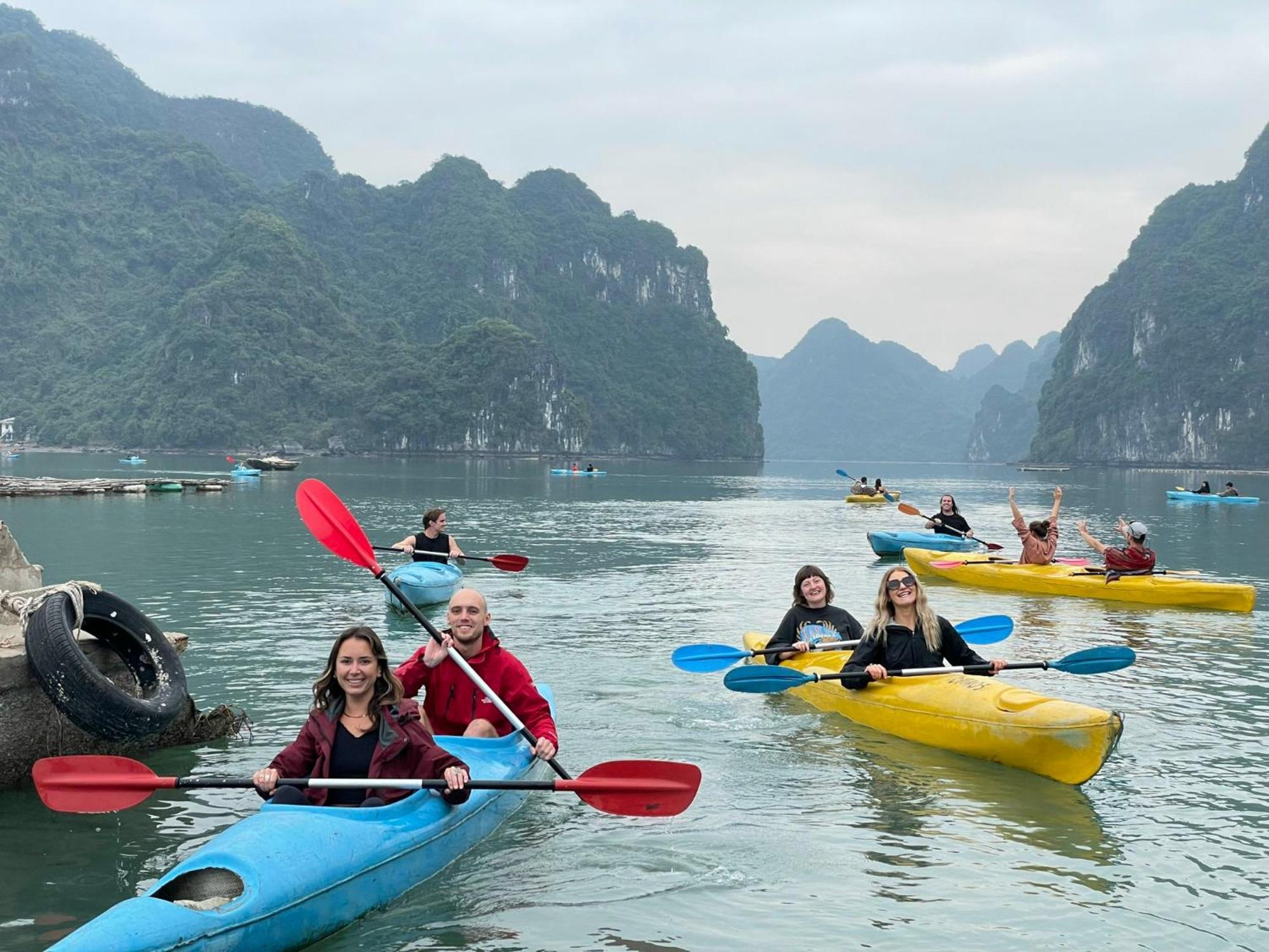 Halong Sapphire Cruises Hotel Ha Long Eksteriør billede