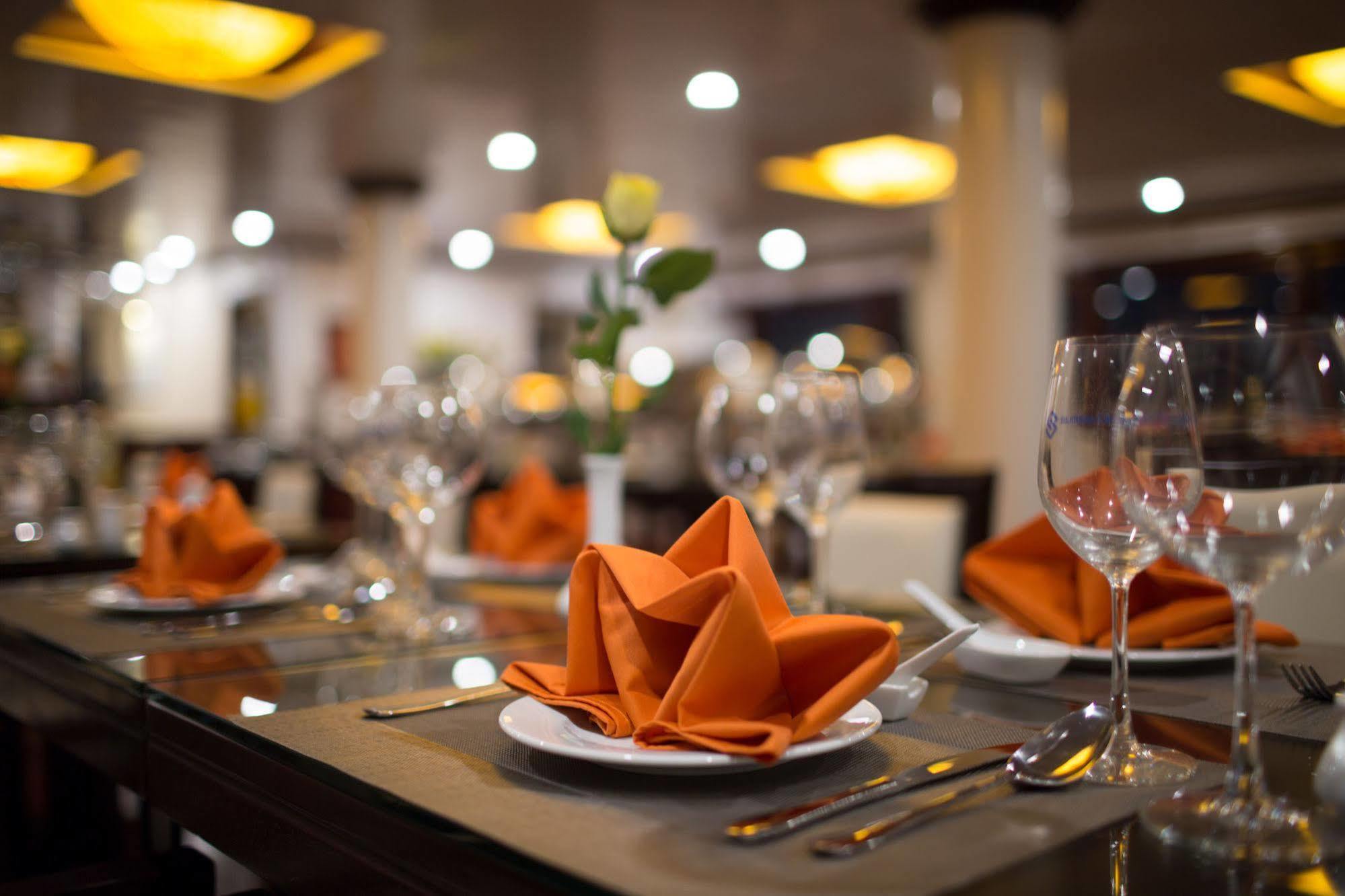 Halong Sapphire Cruises Hotel Ha Long Eksteriør billede